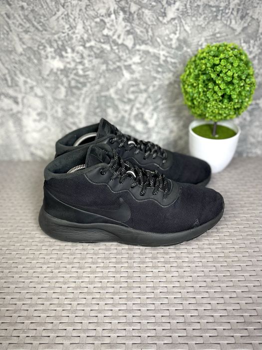 Nike Tanjun Chukka кроссовки 43 размер спортивные черные