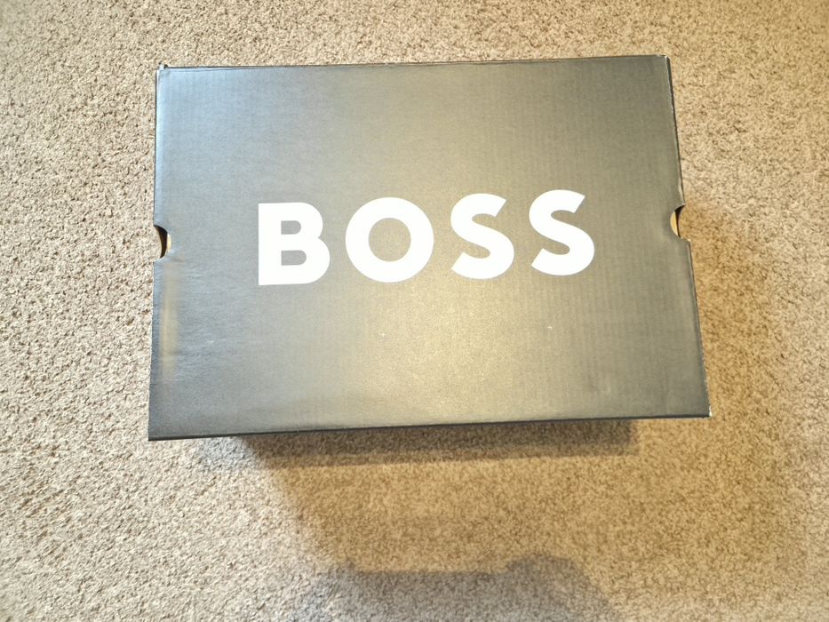 Buty marki Hugo Boss