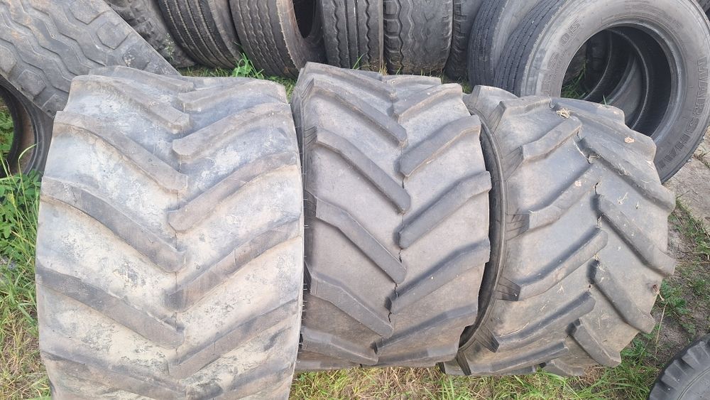 Opona 31x15.50-15 Hns bkt