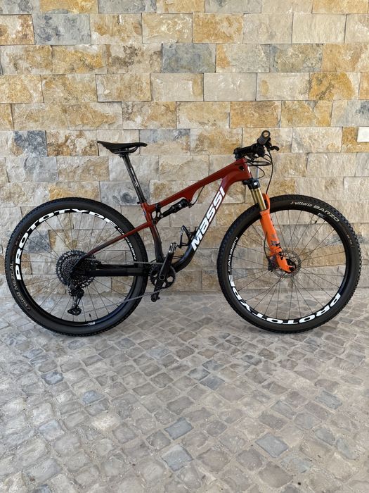 Massi air 2025 Rodas e quadro carbono