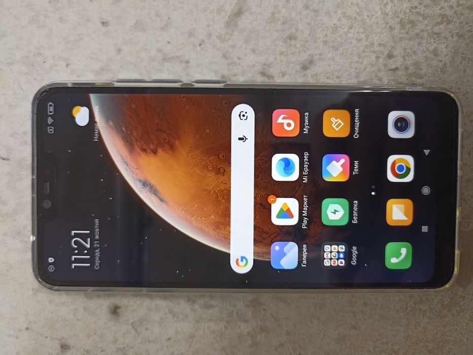 Xiaomi mi 8 lite у  відмінному стані