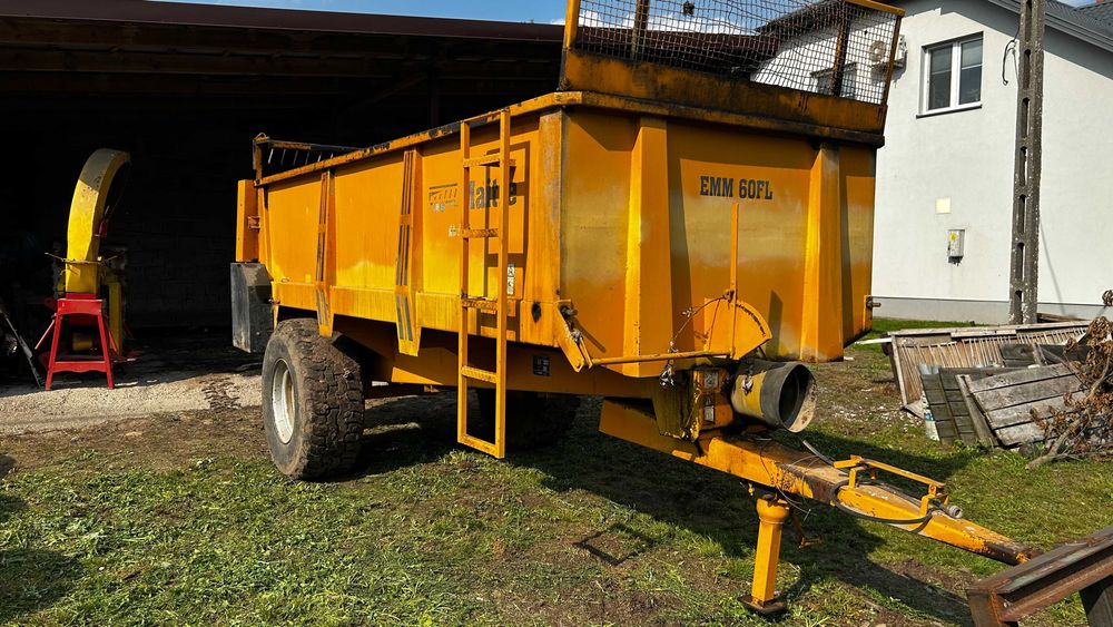 Rozrzutnik obornika MAITRE 6 ton