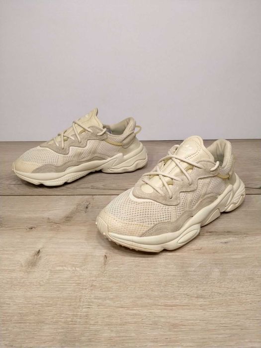 Кросівки adidas ozweego 38р