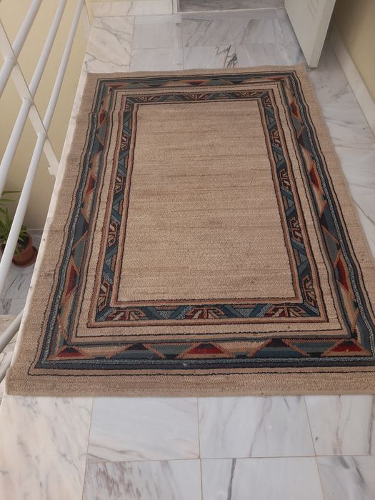 Tapete em tons de castanho