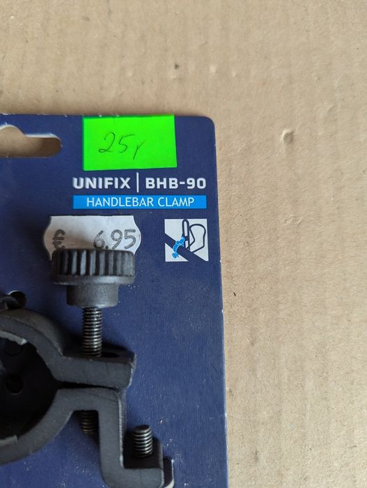 BBB Cycling UniFix BHB-90 adapter na bidon I montaż kierownica