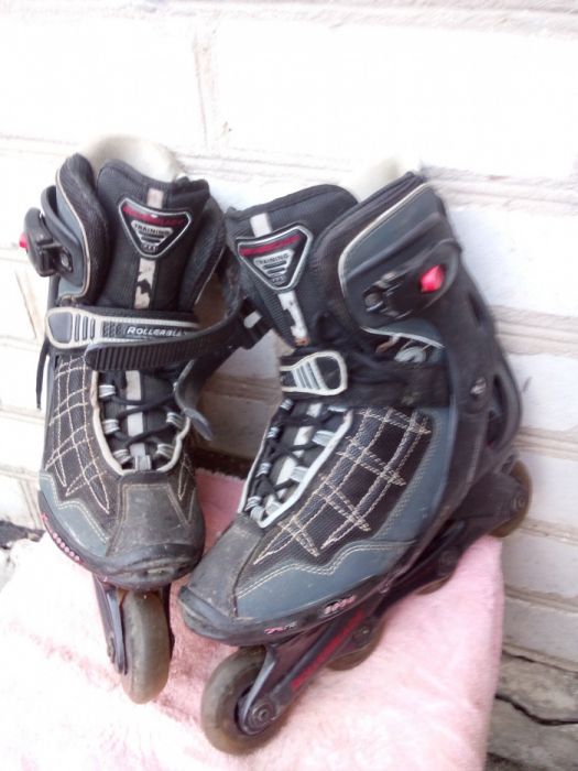 Продам роликиRollerbladeр42.5