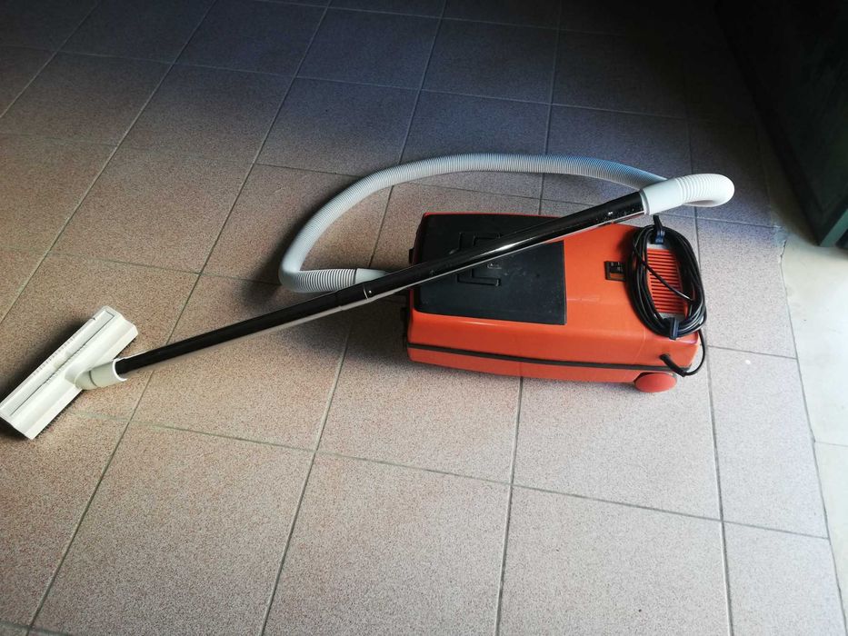 Aspirador SIEMENS em bom estado