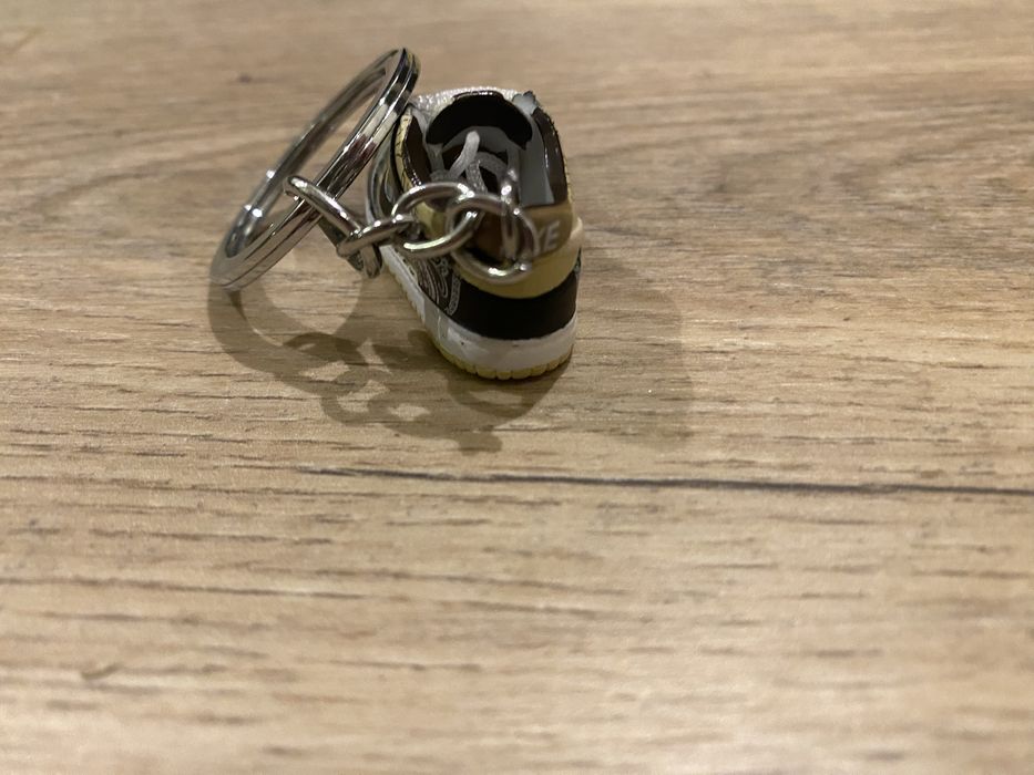 Porta-chaves nike dunk Travis Scott