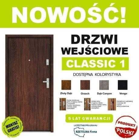 Drzwi zewnętrzne wejściowe do mieszkania w bloku z montażem