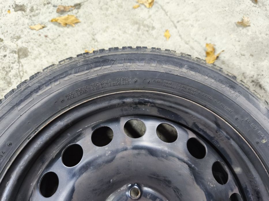 Felgi Opel Astra K 16 5x105 z oponami zimowymi Falken Euro