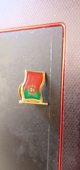 Fios solidários-Retrosaria Fio Verde&Amarelo-3E-Portugal Pin2E-Desde2E