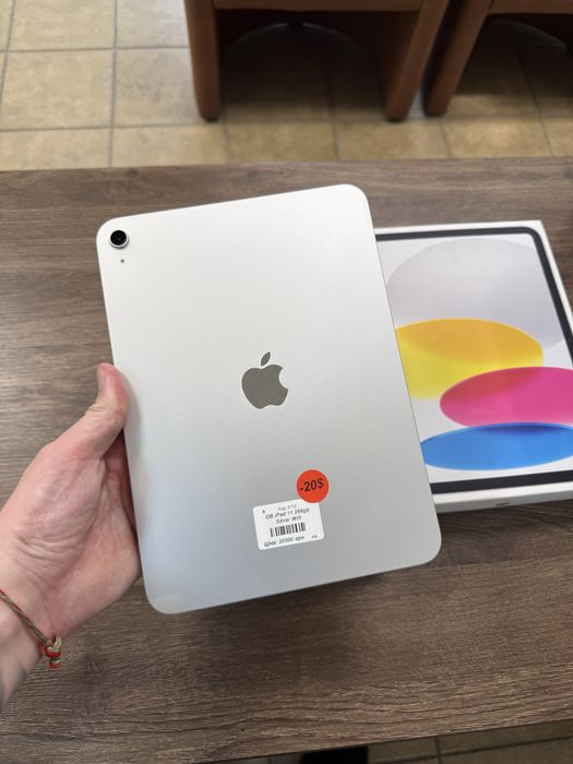 Open Box iPad 11 a16 256gb Silver Wifi