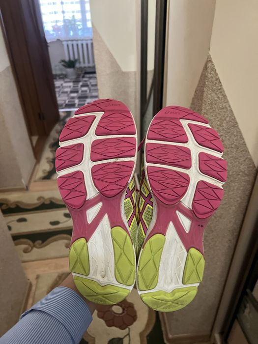Кросівки ASICS Gel-Phoenix 8