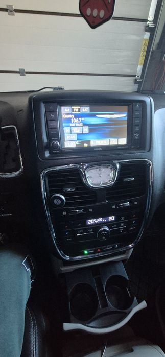 Chrysler Country Town  2013