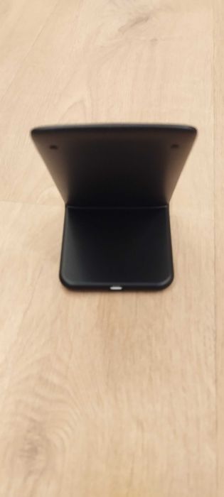 Carregador telemóvel por indução