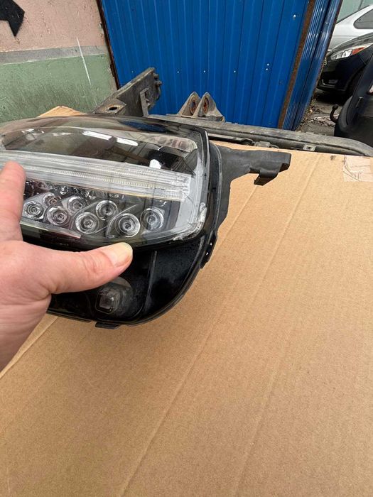 Фара головного світла Volvo XC90 2023р.