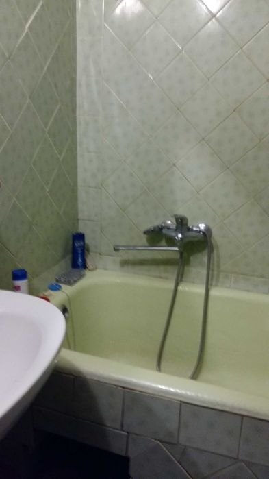 Оренда ізольованої кімнати на Сихові