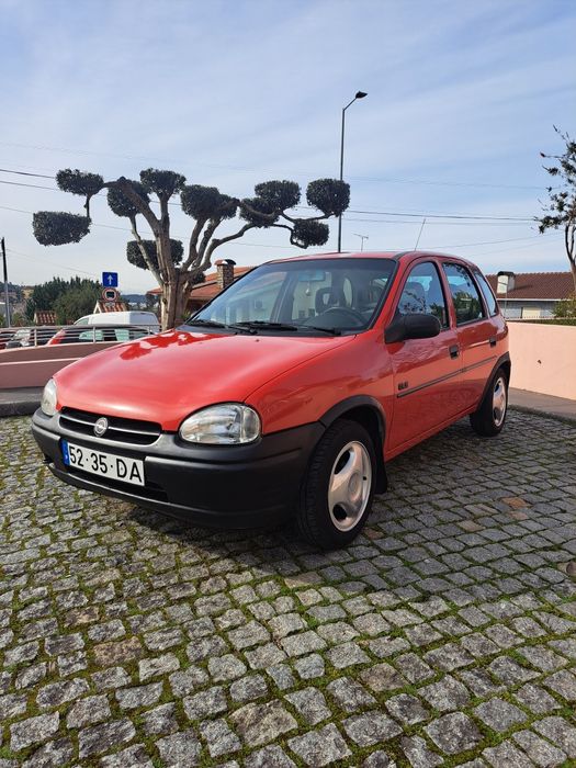 Opel Corsa B BOM ESTADO GERAL