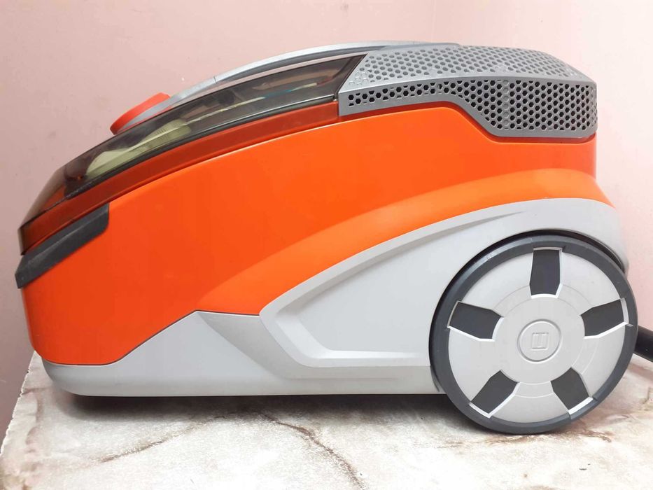 Odkurzacz piorący Thomas Aqua+ Pet & Family 1700 W pomarańczowy