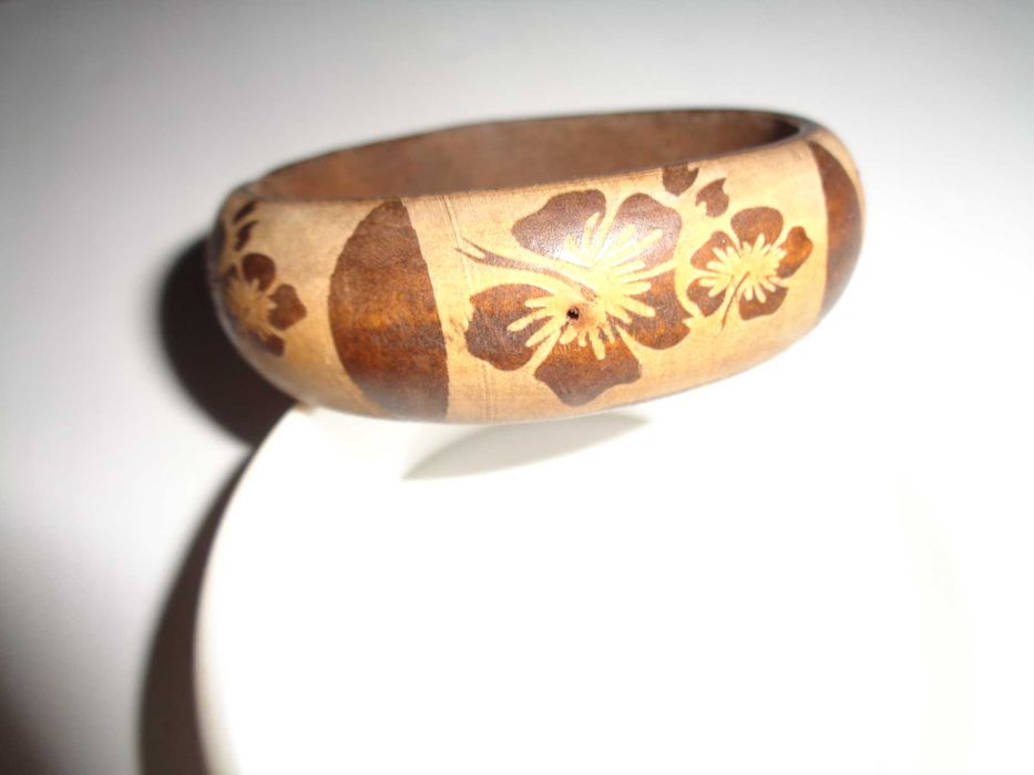 Rękodzieło Piękna Bransoletka drewniana