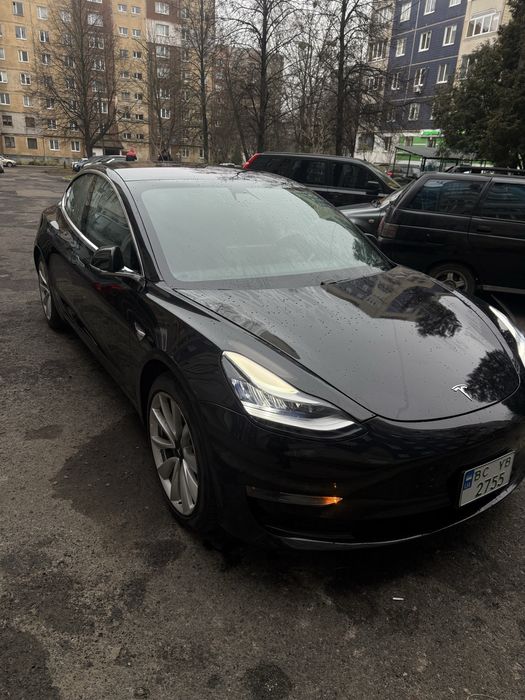 Tesla model 3 dual motor long range