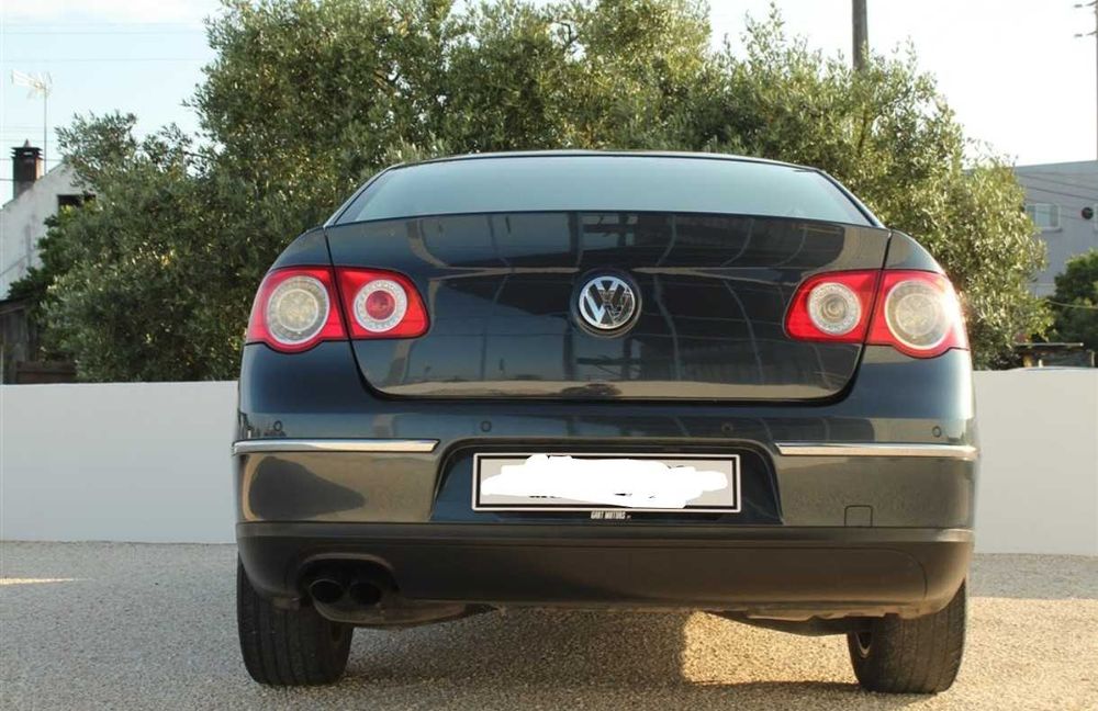 VW Passat 2.0 Tdi Confort Line - IUC ANTIGO