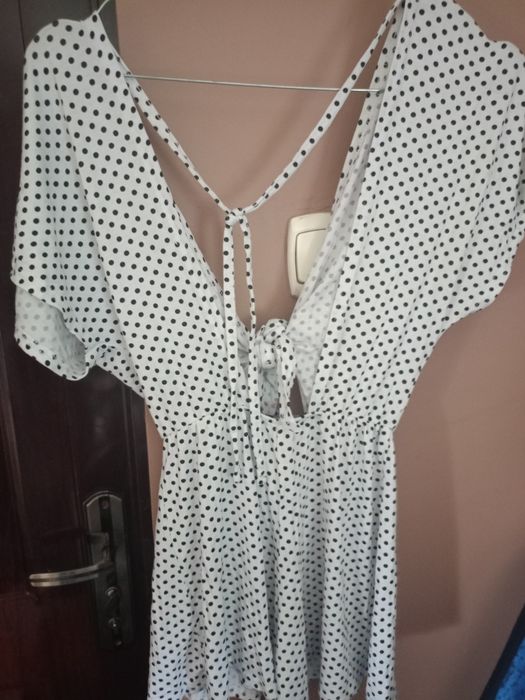 Kombinezon w kropki Boohoo