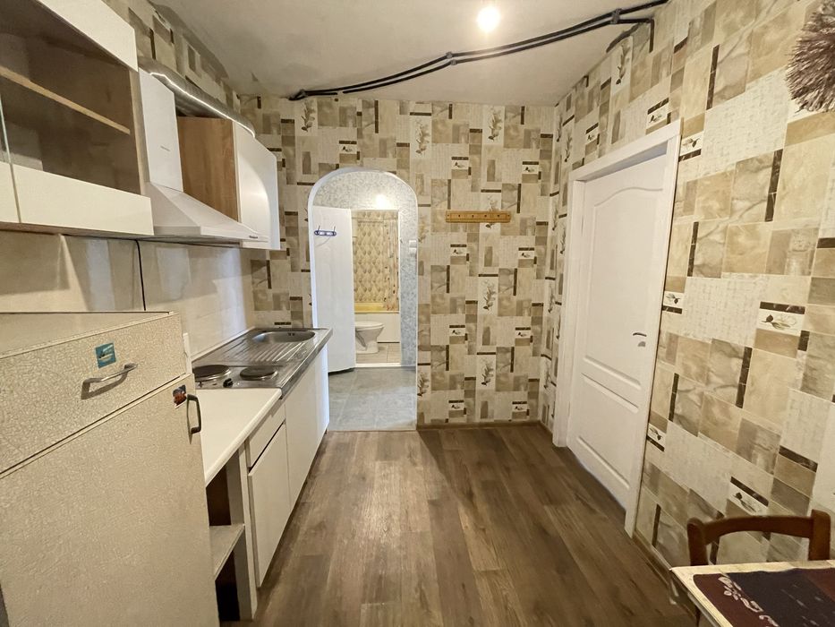 Продам 2 к.квартиру 47м.кв