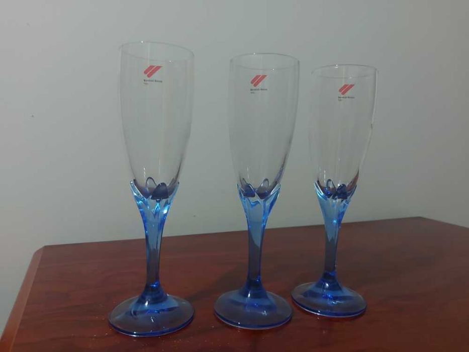 Conjunto de 7 copos variados