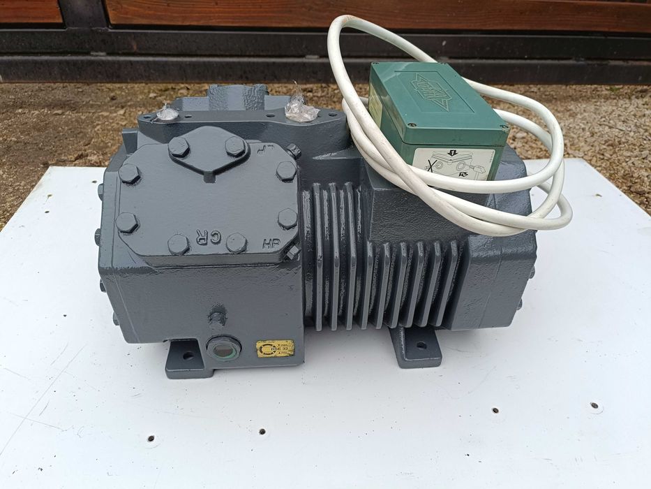 agregat chłodniczy sprężarka kompresor pompa van aspa chłodnicza ładna