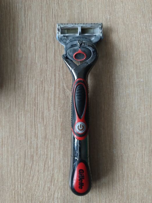 Gillette fusion, maszynka do golenia elektryczna