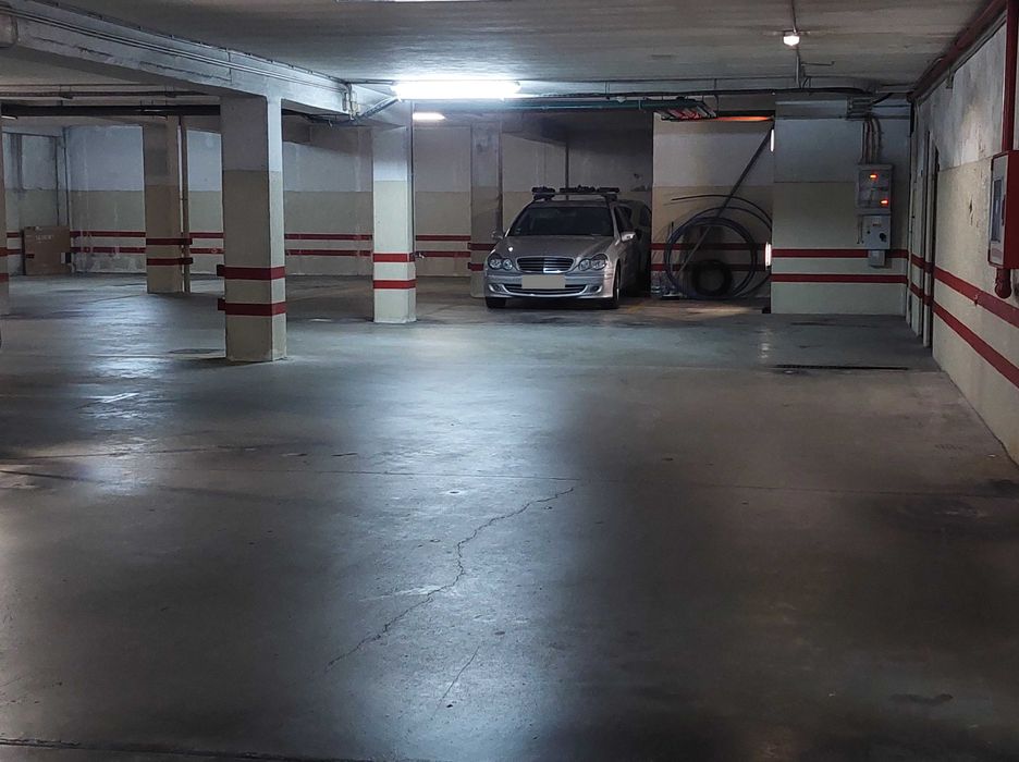 Lugar garagem duplo plena avenida de gaia ao Carpa