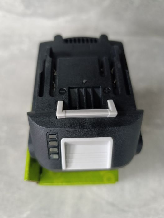 Акумуляторна батарея Procraft Battery20/4 (20В, 4Аг)