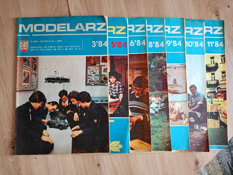 Gazety MODELARZ różne roczniki.
