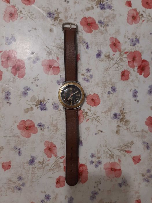 продам часы CARDI-VOSTOK
