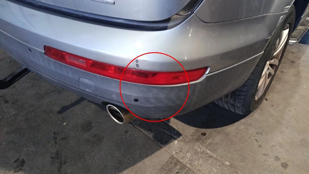Pára-choques trás AUDI Q7 (4L)