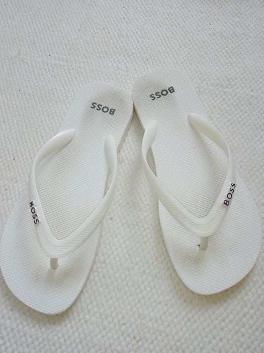 Klapki HUGO Bossa białe