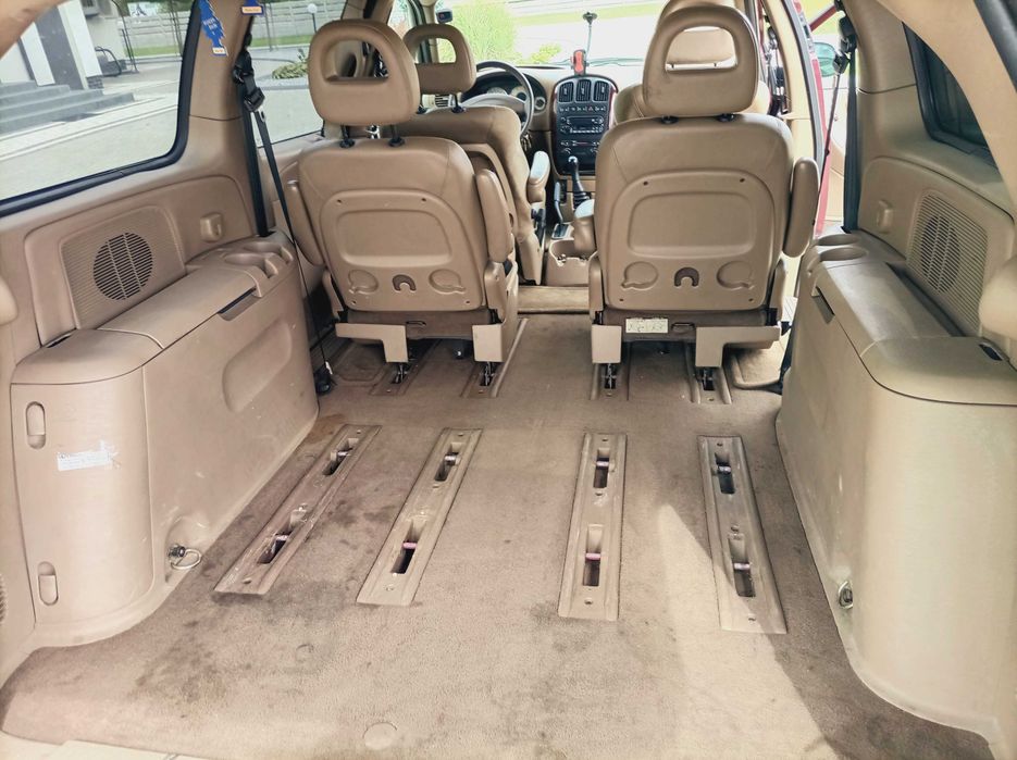 Chrysler Grand Voyager 2,5 CRD
