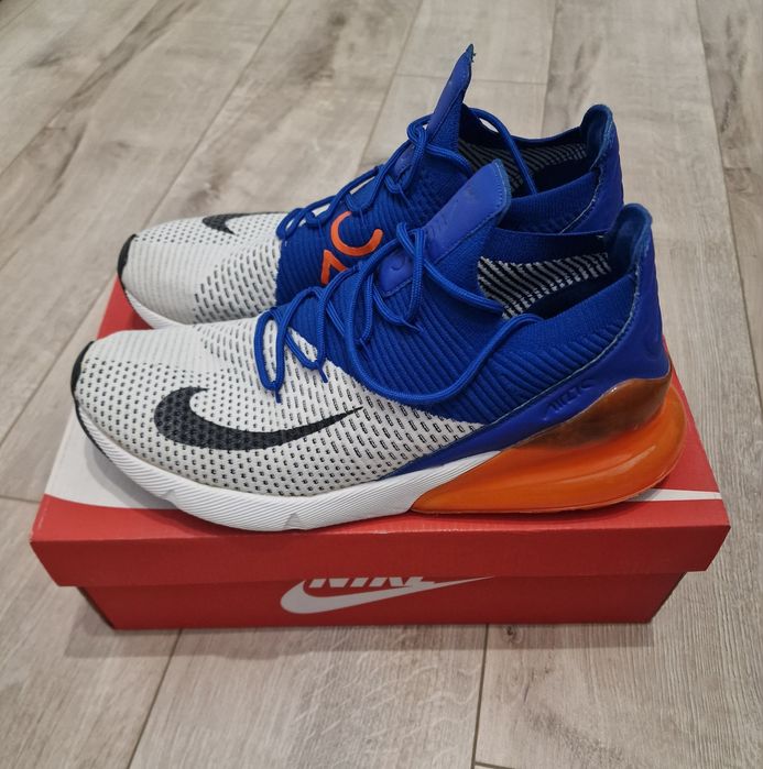 Кросівки Nike Air Max 270 Flyknit