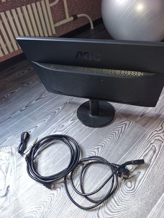 Ігровий монітор АОС 54.7 см