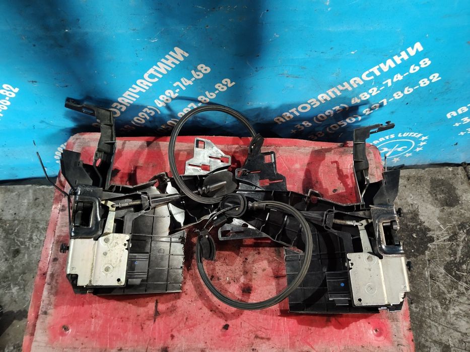 Замок дверний Ford Fusion 2002-2012 Fiesta 2002-2008 передній