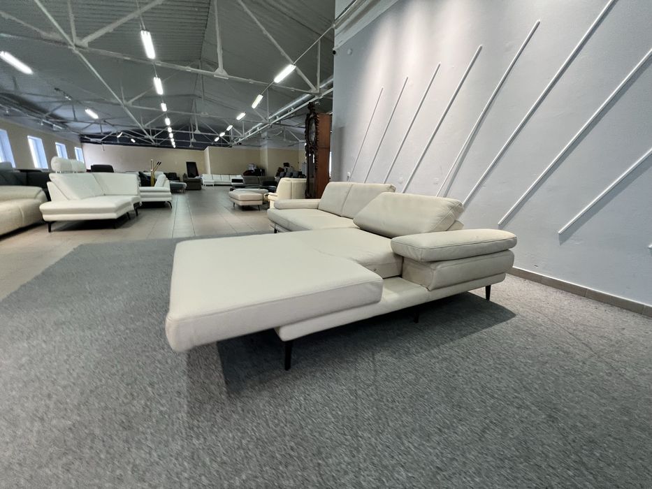 Диван шкіряний кутовий розкладний   реклайнер виставковий стан новий