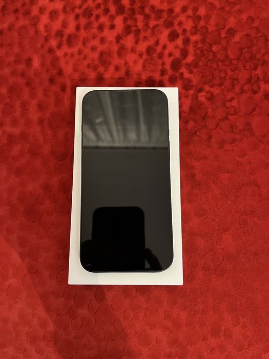 Продам Iphone 13 128gb