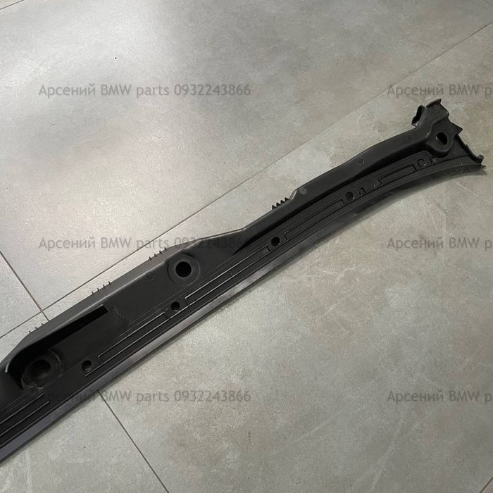 Жабо накладка под лобовое bmw e39 е39 с резинкой