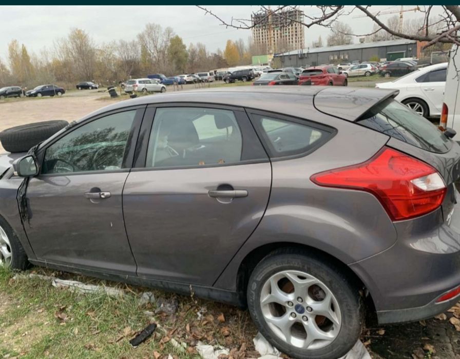 Крышка багажника дверь форд фокус 3 FORD FOCUS 2