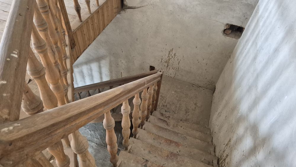 Продаж цегляного будинку