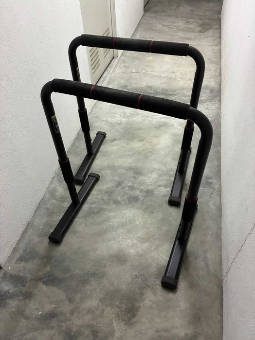 Barras Paralelas Domyos444751808300339200