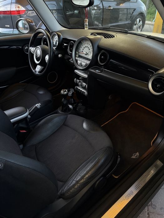 Mini Cooper Diesel Full Extras OPORTUNIDADE