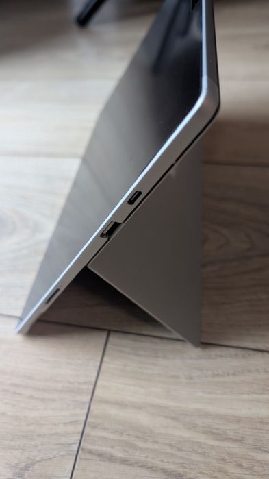 Microsoft Surface Pro 7 | i5-1035G4 | 8GB RAM | 128GB SSD