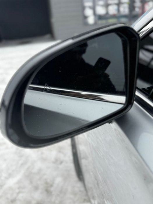 Продам авто Hyundai Santa Fe 2022 року